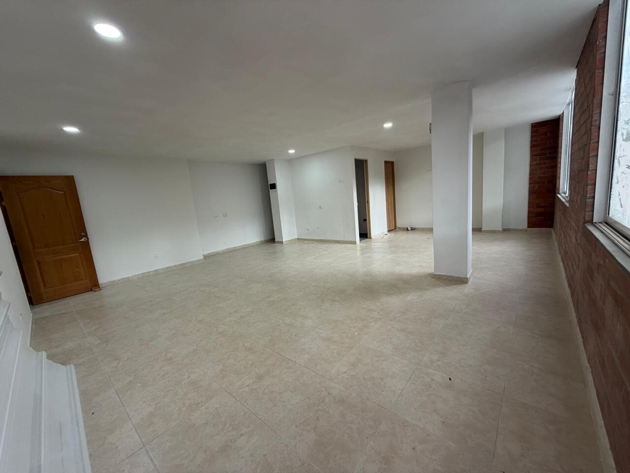 Local comercial en arriendo en La floresta, Medellín