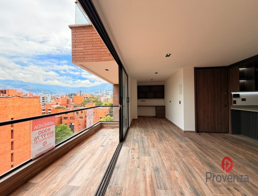 Apartamento en venta en Laureles, Medellín