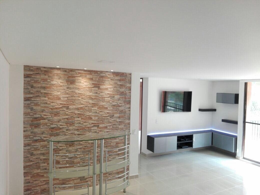 Apartamento en venta en Rodeo Alto, Medellín